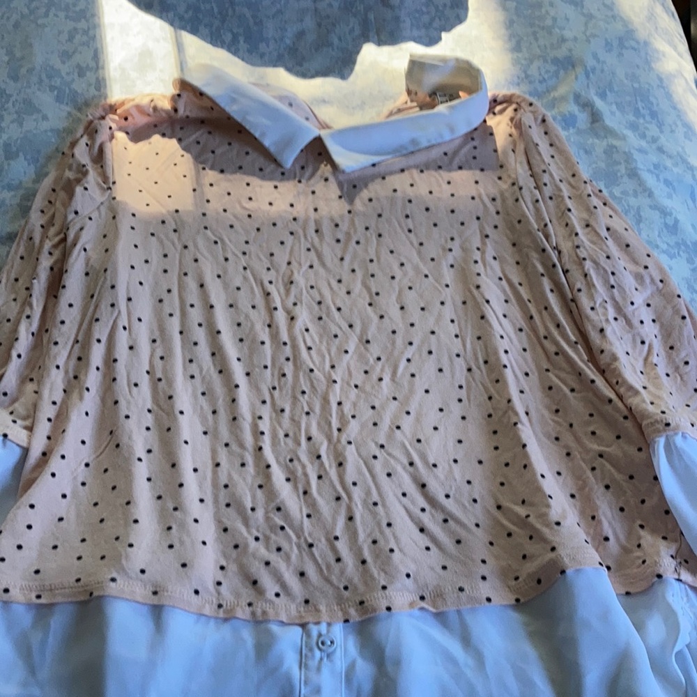 GUC women's M blouse